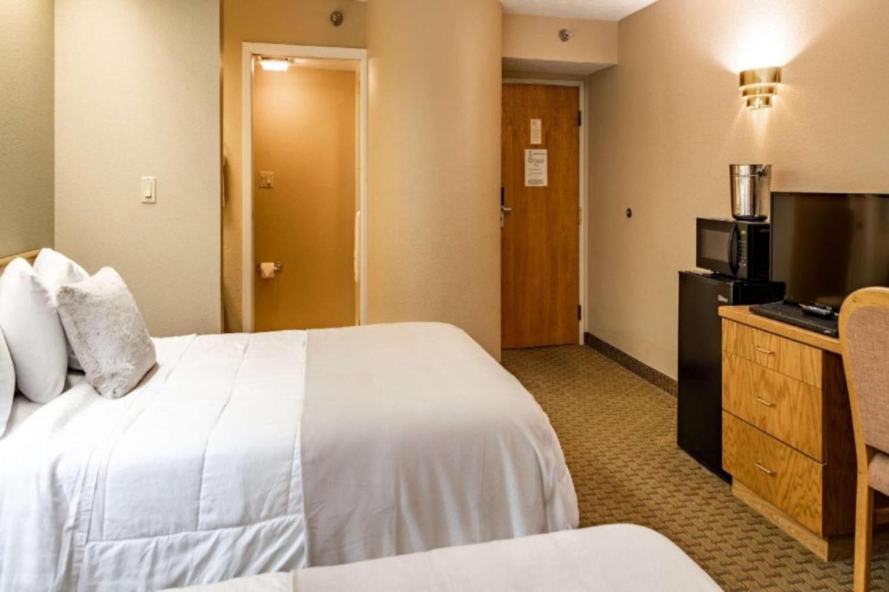 Oyo Hotel Lincoln Airport Ne, Hwy 80 Extérieur photo